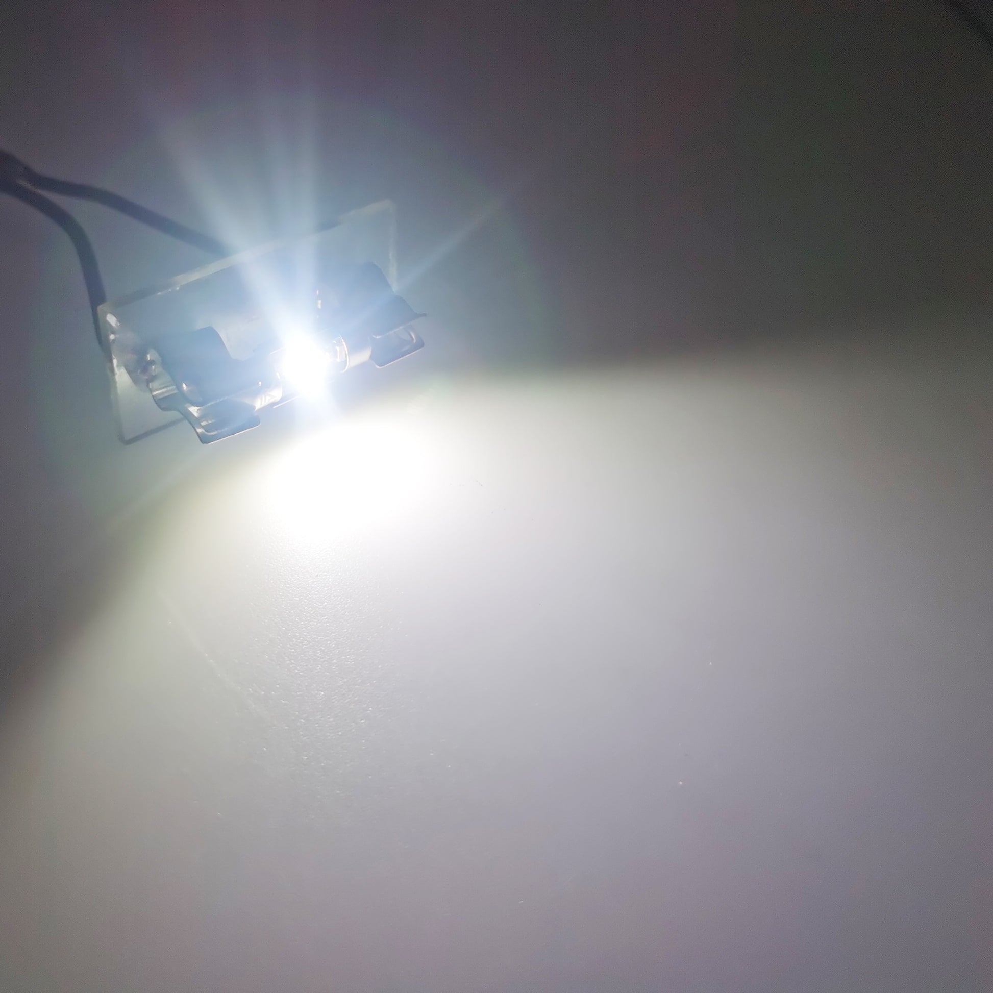 Riglow™ 31mm 1SMD 7035 CANBUS LED Festoon Bulb – Ice White | 500LM | 3W | 12V-8