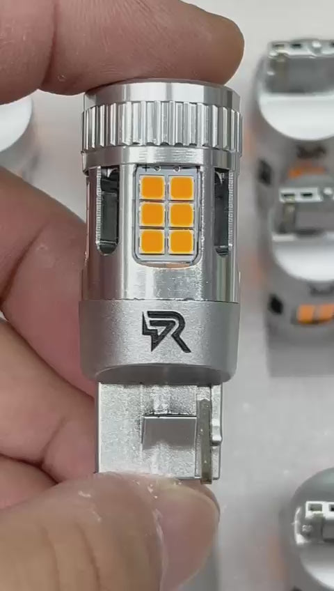 Riglow™ 24SMD3030 CANBUS LED Bulb – 25W 1000LM Multi-Color Series-31